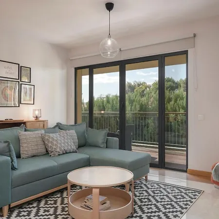 Comboio I By An Island