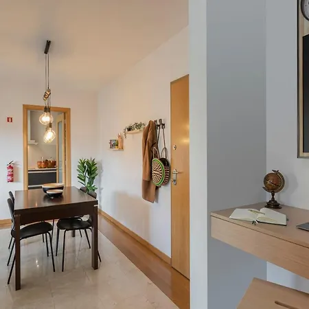 Apartment Comboio I By An Island *